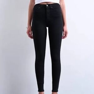 Topshop Jamie High-Rise Skinny Jeans Black
